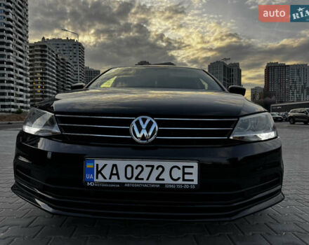 Черный Фольксваген Джетта, объемом двигателя 1.8 л и пробегом 270 тыс. км за 10000 $, фото 3 на Automoto.ua