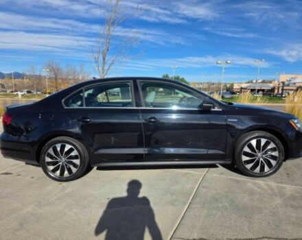 Черный Фольксваген Джетта, объемом двигателя 1.8 л и пробегом 72 тыс. км за 6400 $, фото 4 на Automoto.ua