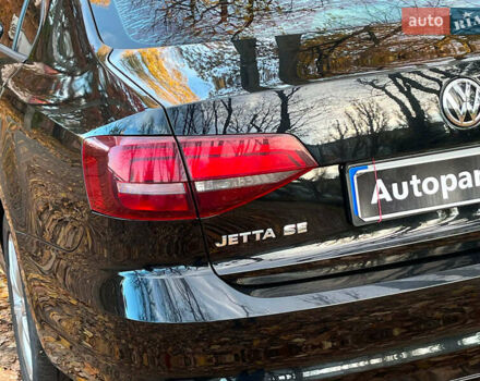Черный Фольксваген Джетта, объемом двигателя 1.8 л и пробегом 151 тыс. км за 8490 $, фото 9 на Automoto.ua