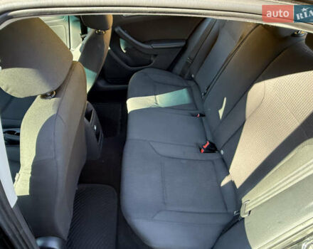 Чорний Фольксваген Джетта, об'ємом двигуна 1.98 л та пробігом 208 тис. км за 8600 $, фото 12 на Automoto.ua