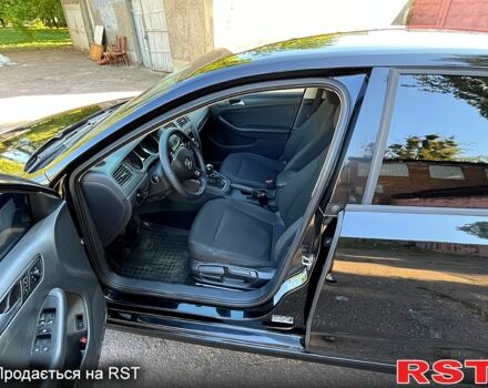 Черный Фольксваген Джетта, объемом двигателя 2 л и пробегом 209 тыс. км за 9300 $, фото 4 на Automoto.ua