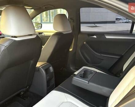 Фольксваген Джетта 2015 у Києві на Automoto.ua Чорний Фольксваген Джетта, об'ємом двигуна 1.8 л та пробігом 221 тис. км за 11400 $, фото 19 на Automoto.ua