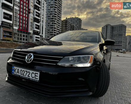Черный Фольксваген Джетта, объемом двигателя 1.8 л и пробегом 270 тыс. км за 10000 $, фото 4 на Automoto.ua