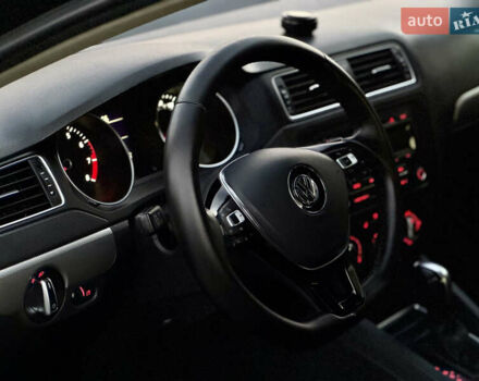 Черный Фольксваген Джетта, объемом двигателя 1.8 л и пробегом 149 тыс. км за 8500 $, фото 17 на Automoto.ua