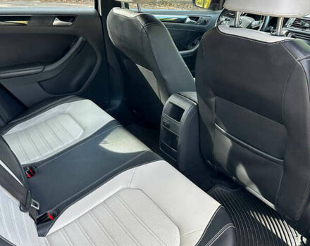 Черный Фольксваген Джетта, объемом двигателя 1.8 л и пробегом 118 тыс. км за 9500 $, фото 10 на Automoto.ua