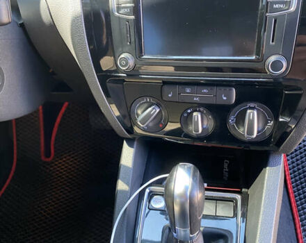 Черный Фольксваген Джетта, объемом двигателя 1.8 л и пробегом 180 тыс. км за 11500 $, фото 9 на Automoto.ua