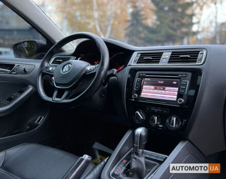 Черный Фольксваген Джетта, объемом двигателя 2 л и пробегом 206 тыс. км за 11400 $, фото 9 на Automoto.ua