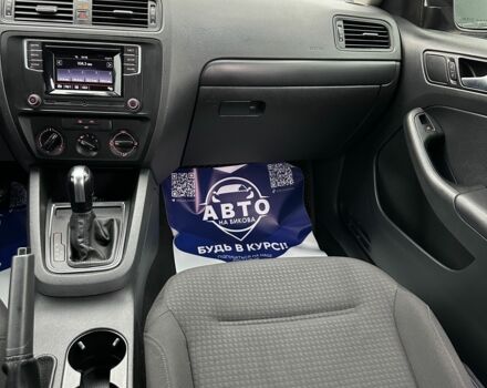 Черный Фольксваген Джетта, объемом двигателя 1.4 л и пробегом 156 тыс. км за 9900 $, фото 7 на Automoto.ua