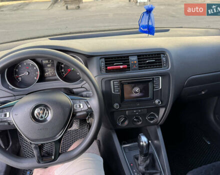 Черный Фольксваген Джетта, объемом двигателя 1.4 л и пробегом 123 тыс. км за 9600 $, фото 7 на Automoto.ua