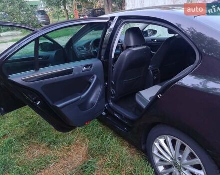 Черный Фольксваген Джетта, объемом двигателя 2 л и пробегом 155 тыс. км за 12950 $, фото 13 на Automoto.ua