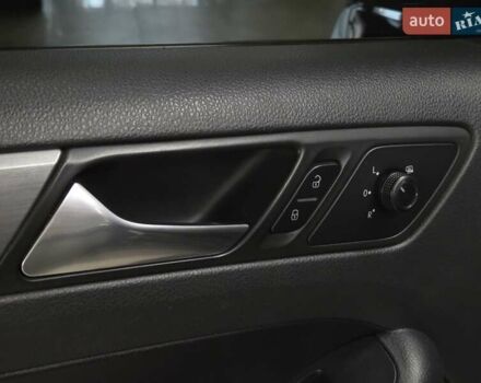 Черный Фольксваген Джетта, объемом двигателя 1.8 л и пробегом 202 тыс. км за 10999 $, фото 16 на Automoto.ua