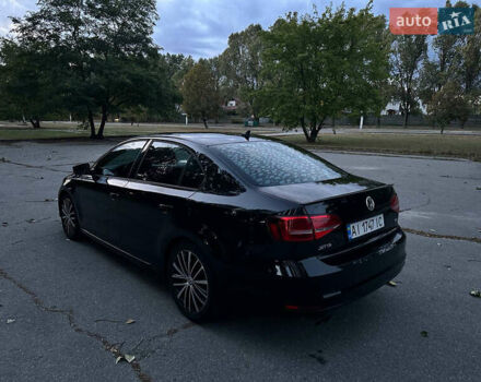 Черный Фольксваген Джетта, объемом двигателя 1.8 л и пробегом 118 тыс. км за 9500 $, фото 4 на Automoto.ua