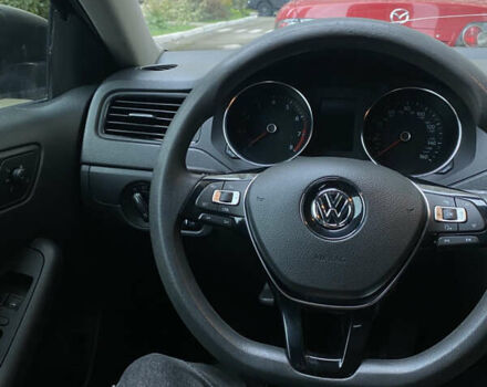 Черный Фольксваген Джетта, объемом двигателя 1.98 л и пробегом 127 тыс. км за 9300 $, фото 9 на Automoto.ua