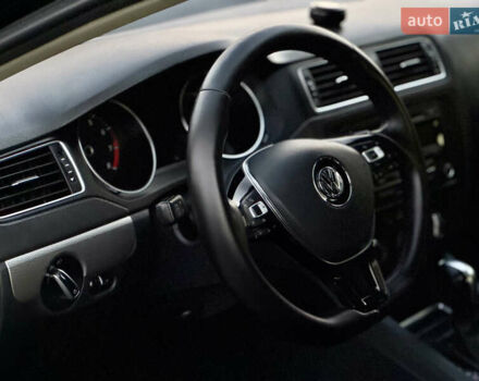 Черный Фольксваген Джетта, объемом двигателя 1.8 л и пробегом 149 тыс. км за 8500 $, фото 16 на Automoto.ua