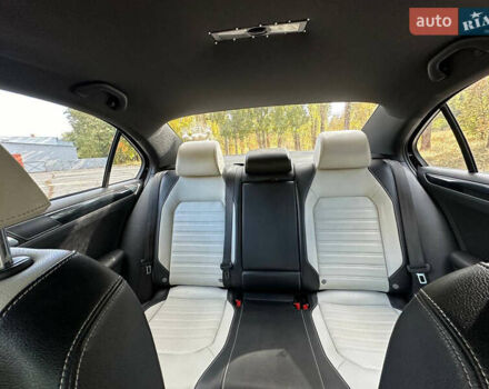 Черный Фольксваген Джетта, объемом двигателя 1.8 л и пробегом 118 тыс. км за 9500 $, фото 12 на Automoto.ua