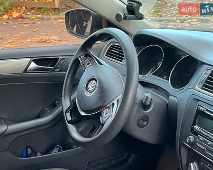 Черный Фольксваген Джетта, объемом двигателя 1.8 л и пробегом 151 тыс. км за 8490 $, фото 15 на Automoto.ua