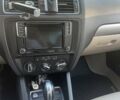Черный Фольксваген Джетта, объемом двигателя 1.4 л и пробегом 166 тыс. км за 8800 $, фото 5 на Automoto.ua