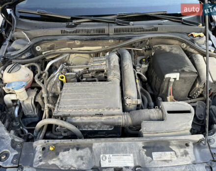 Черный Фольксваген Джетта, объемом двигателя 1.4 л и пробегом 123 тыс. км за 9600 $, фото 9 на Automoto.ua