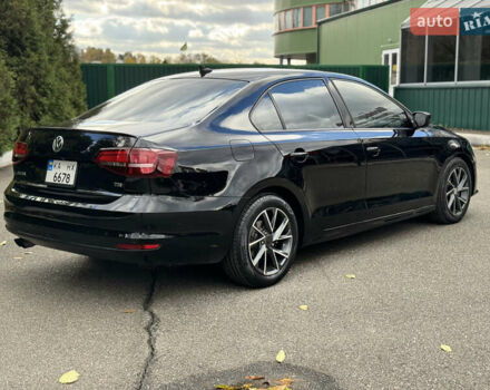 Черный Фольксваген Джетта, объемом двигателя 1.8 л и пробегом 167 тыс. км за 9500 $, фото 2 на Automoto.ua