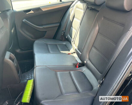 Черный Фольксваген Джетта, объемом двигателя 1.4 л и пробегом 124 тыс. км за 11000 $, фото 14 на Automoto.ua