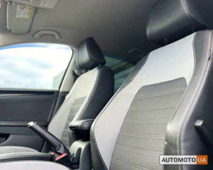 Черный Фольксваген Джетта, объемом двигателя 1.6 л и пробегом 130 тыс. км за 14000 $, фото 10 на Automoto.ua