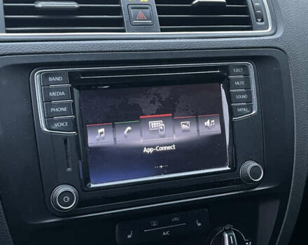 Чорний Фольксваген Джетта, об'ємом двигуна 1.4 л та пробігом 149 тис. км за 4000 $, фото 8 на Automoto.ua