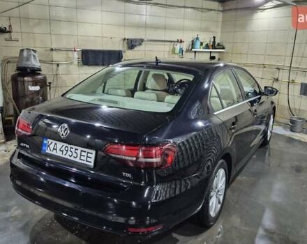 Чорний Фольксваген Джетта, об'ємом двигуна 1.6 л та пробігом 192 тис. км за 12200 $, фото 5 на Automoto.ua