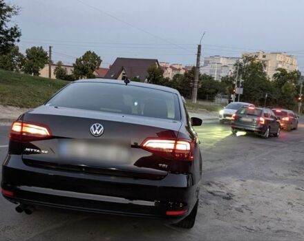 Фольксваген Джетта 2016 в Львове на Automoto.ua Черный Фольксваген Джетта, объемом двигателя 1.4 л и пробегом 170 тыс. км за 10200 $, фото 3 на Automoto.ua