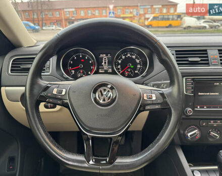 Черный Фольксваген Джетта, объемом двигателя 1.4 л и пробегом 80 тыс. км за 12200 $, фото 12 на Automoto.ua