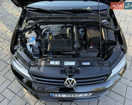 Черный Фольксваген Джетта, объемом двигателя 1.39 л и пробегом 99 тыс. км за 11300 $, фото 25 на Automoto.ua