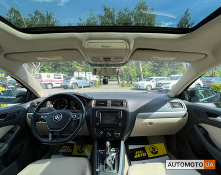 Черный Фольксваген Джетта, объемом двигателя 1.4 л и пробегом 129 тыс. км за 11500 $, фото 12 на Automoto.ua