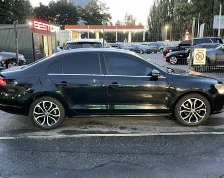 Черный Фольксваген Джетта, объемом двигателя 1.6 л и пробегом 175 тыс. км за 10777 $, фото 2 на Automoto.ua