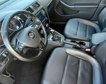 Черный Фольксваген Джетта, объемом двигателя 1.8 л и пробегом 79 тыс. км за 6200 $, фото 7 на Automoto.ua