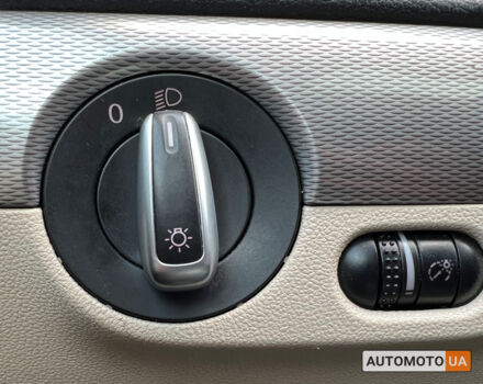 Черный Фольксваген Джетта, объемом двигателя 1.4 л и пробегом 129 тыс. км за 11500 $, фото 19 на Automoto.ua