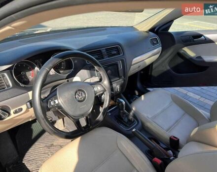Чорний Фольксваген Джетта, об'ємом двигуна 1.4 л та пробігом 120 тис. км за 10300 $, фото 5 на Automoto.ua