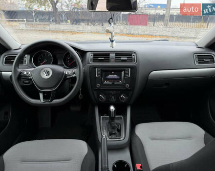 Черный Фольксваген Джетта, объемом двигателя 1.4 л и пробегом 139 тыс. км за 10800 $, фото 22 на Automoto.ua