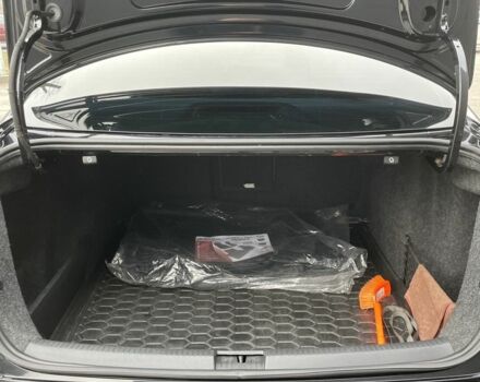 Черный Фольксваген Джетта, объемом двигателя 1.6 л и пробегом 175 тыс. км за 10777 $, фото 10 на Automoto.ua