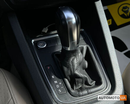 Черный Фольксваген Джетта, объемом двигателя 1.4 л и пробегом 129 тыс. км за 11500 $, фото 15 на Automoto.ua