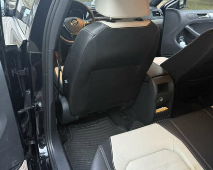 Чорний Фольксваген Джетта, об'ємом двигуна 1.8 л та пробігом 188 тис. км за 11000 $, фото 11 на Automoto.ua