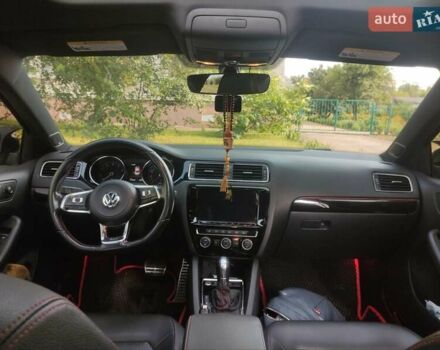 Черный Фольксваген Джетта, объемом двигателя 2 л и пробегом 178 тыс. км за 15500 $, фото 6 на Automoto.ua