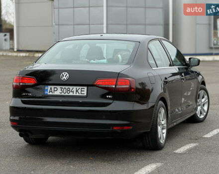 Черный Фольксваген Джетта, объемом двигателя 1.4 л и пробегом 139 тыс. км за 10800 $, фото 2 на Automoto.ua
