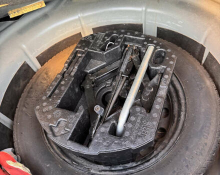 Чорний Фольксваген Джетта, об'ємом двигуна 1.4 л та пробігом 149 тис. км за 9700 $, фото 29 на Automoto.ua