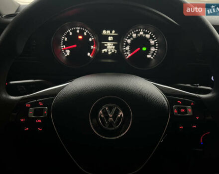 Чорний Фольксваген Джетта, об'ємом двигуна 1.4 л та пробігом 105 тис. км за 10999 $, фото 16 на Automoto.ua