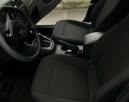 Чорний Фольксваген Джетта, об'ємом двигуна 1.4 л та пробігом 105 тис. км за 10999 $, фото 13 на Automoto.ua