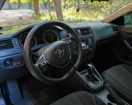 Черный Фольксваген Джетта, объемом двигателя 1.4 л и пробегом 140 тыс. км за 10399 $, фото 8 на Automoto.ua