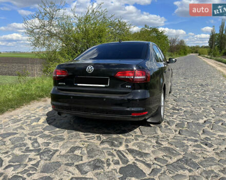 Черный Фольксваген Джетта, объемом двигателя 1.6 л и пробегом 164 тыс. км за 10900 $, фото 4 на Automoto.ua
