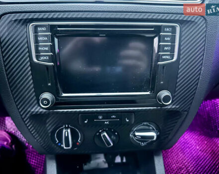 Черный Фольксваген Джетта, объемом двигателя 1.8 л и пробегом 90 тыс. км за 11500 $, фото 25 на Automoto.ua