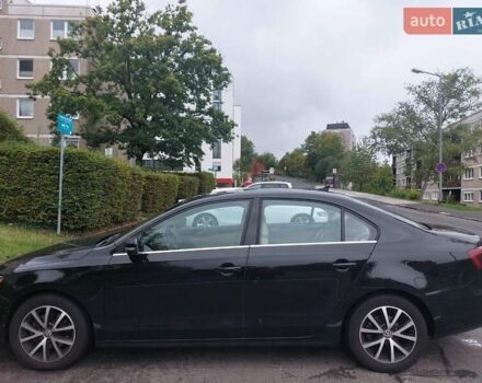 Чорний Фольксваген Джетта, об'ємом двигуна 1.4 л та пробігом 105 тис. км за 10673 $, фото 5 на Automoto.ua