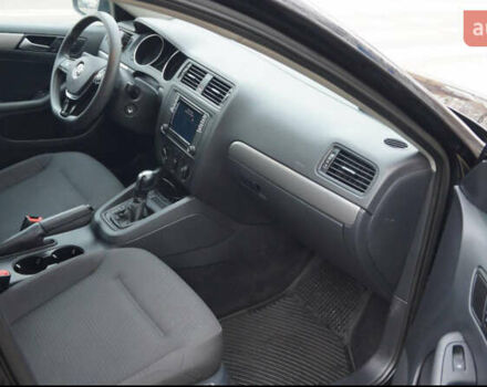 Чорний Фольксваген Джетта, об'ємом двигуна 1.4 л та пробігом 130 тис. км за 10600 $, фото 6 на Automoto.ua