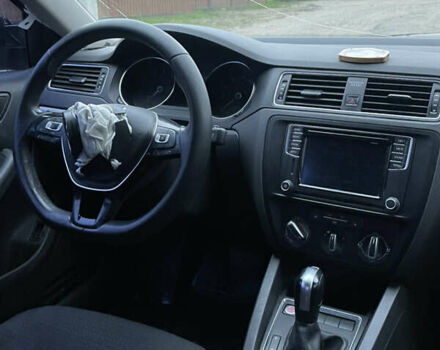 Чорний Фольксваген Джетта, об'ємом двигуна 1.4 л та пробігом 149 тис. км за 4000 $, фото 10 на Automoto.ua